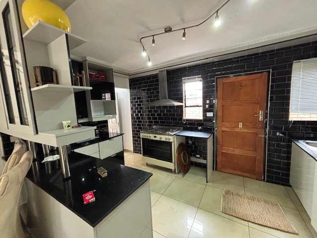  Bedroom Property for Sale in Ravenswood Gauteng