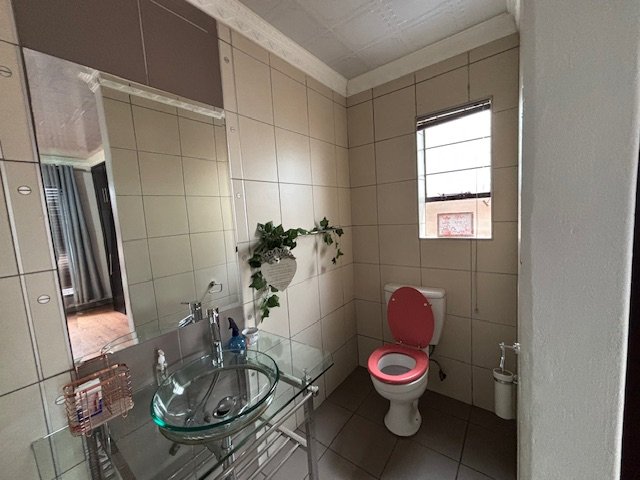  Bedroom Property for Sale in Ravenswood Gauteng