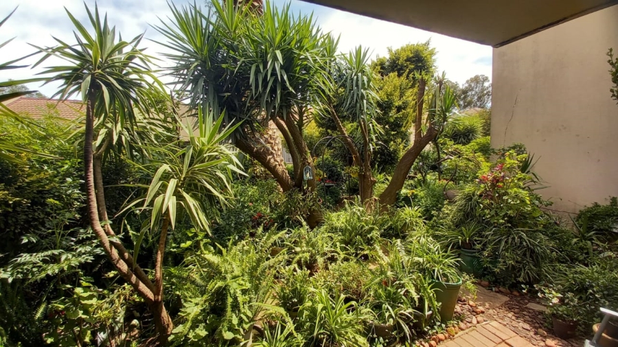 2 Bedroom Property for Sale in Bedford Gardens Gauteng