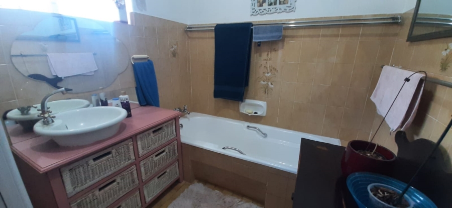 3 Bedroom Property for Sale in Theresa Park Gauteng