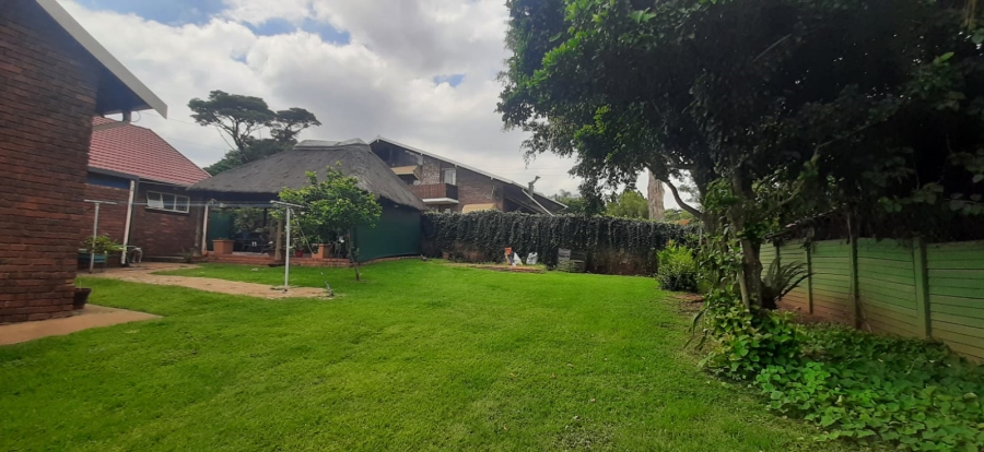 3 Bedroom Property for Sale in Theresa Park Gauteng