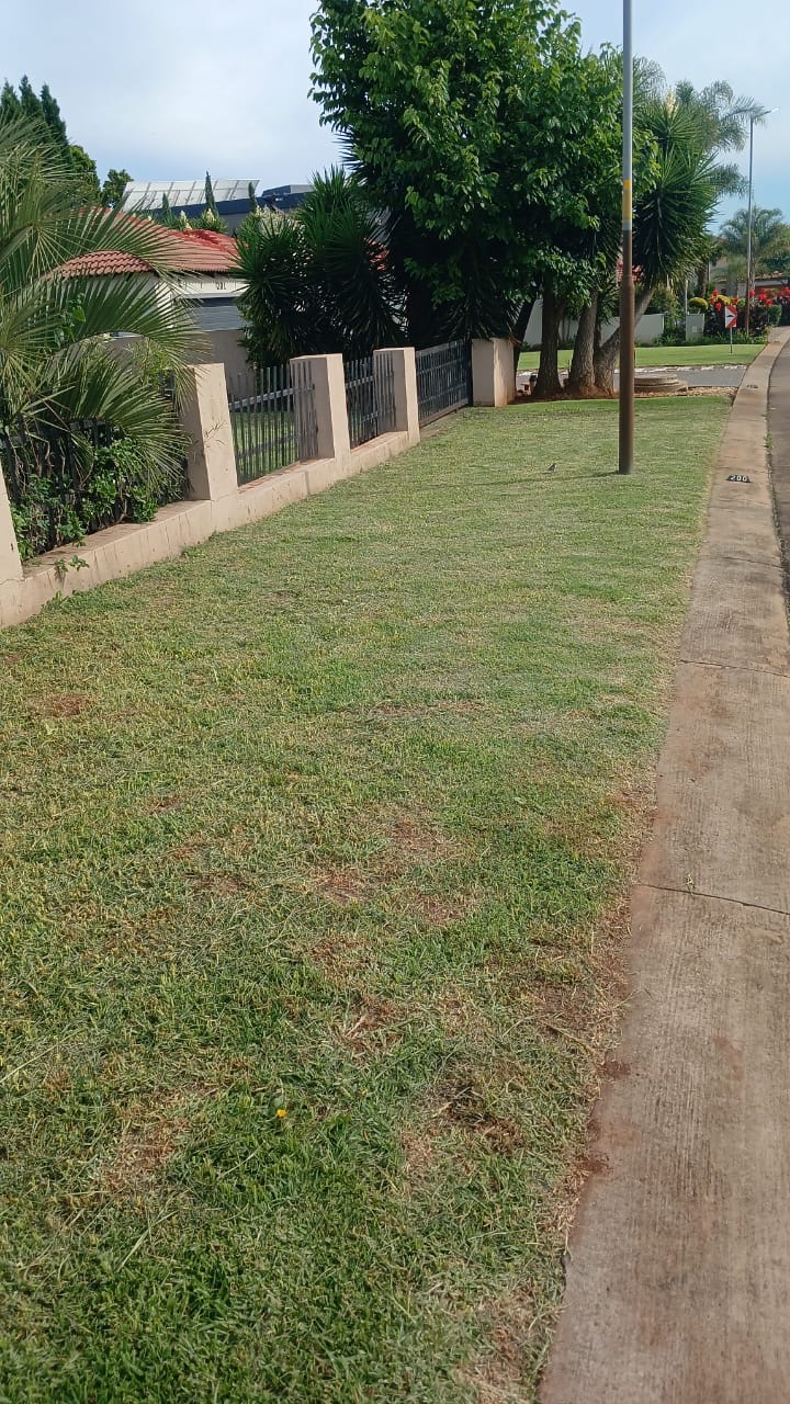 Commercial Property for Sale in Monavoni Gauteng