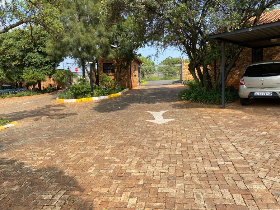 3 Bedroom Property for Sale in North Riding AH Gauteng