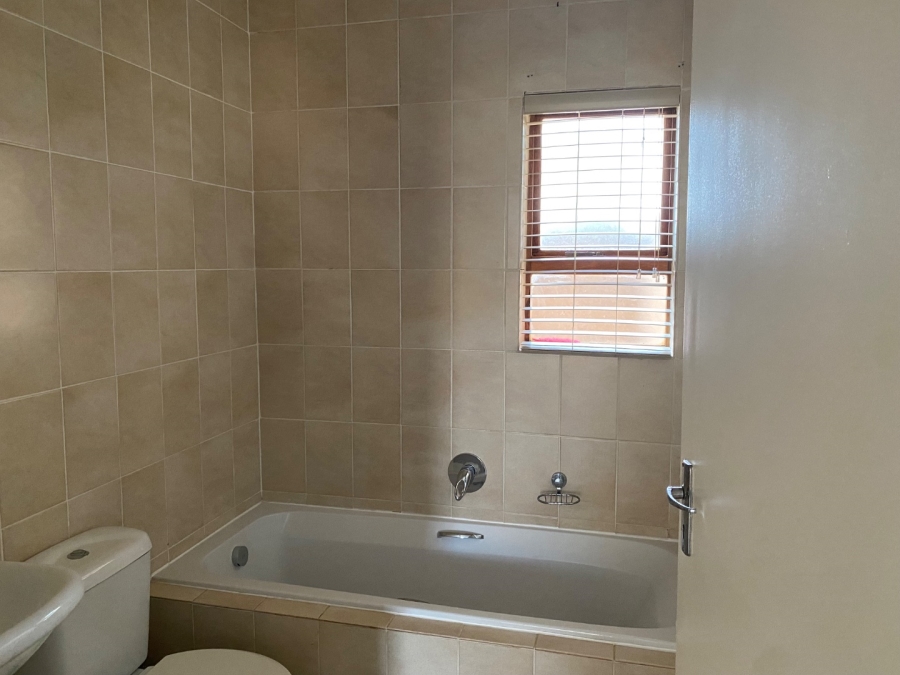 3 Bedroom Property for Sale in North Riding AH Gauteng