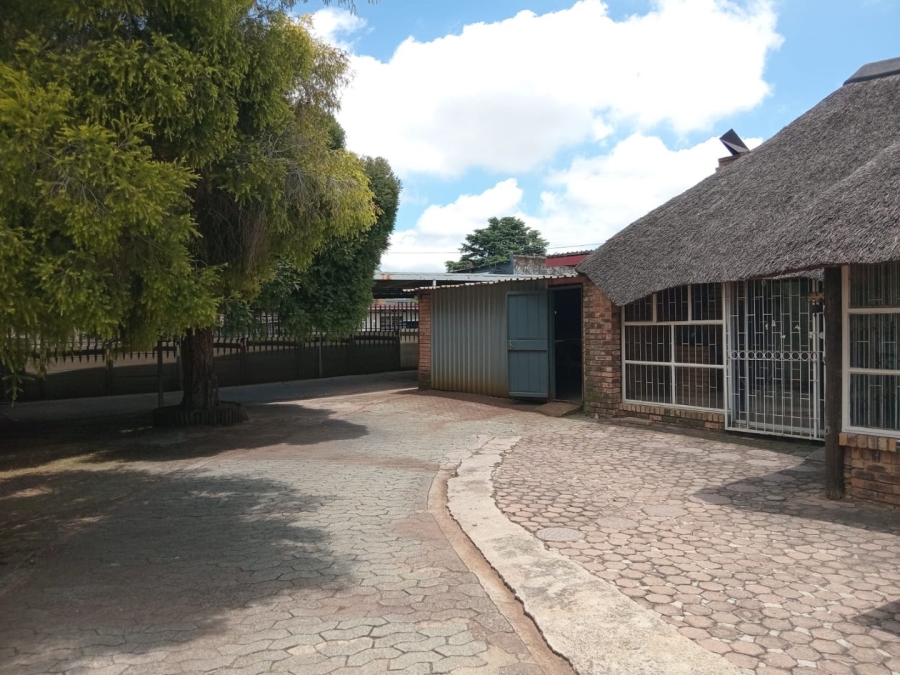 4 Bedroom Property for Sale in Krugersdorp North Gauteng
