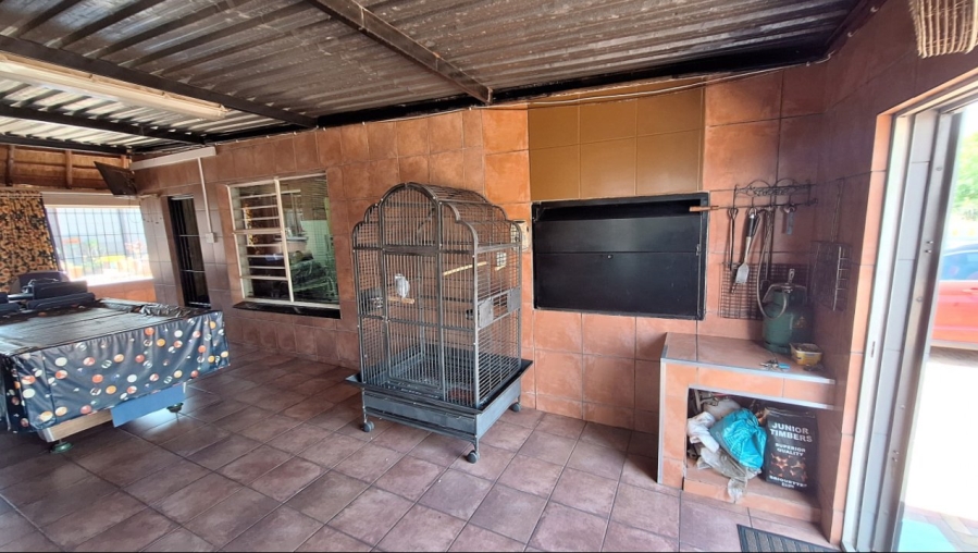 2 Bedroom Property for Sale in Primrose East Gauteng