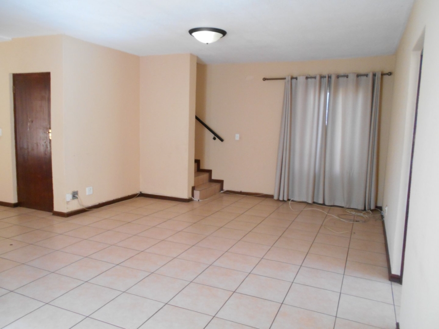 3 Bedroom Property for Sale in Country View Gauteng