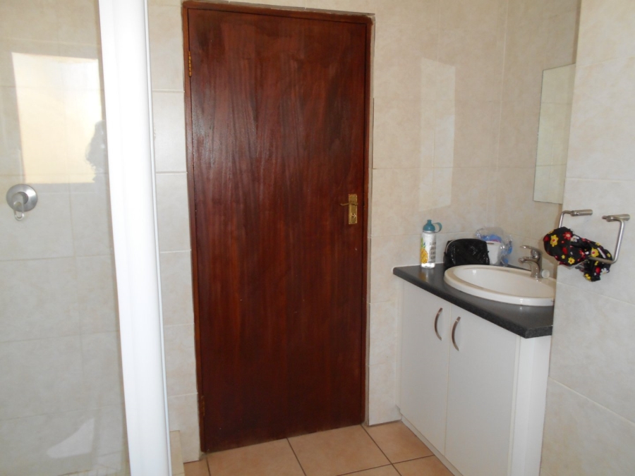 3 Bedroom Property for Sale in Country View Gauteng