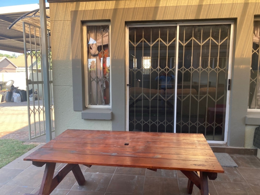 3 Bedroom Property for Sale in Terenure Gauteng