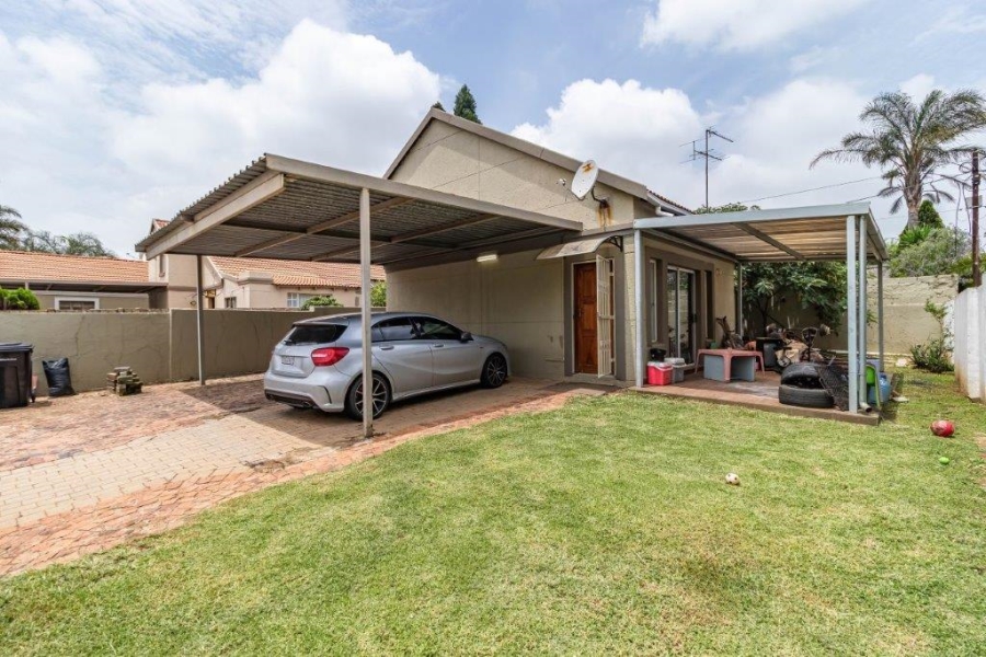 3 Bedroom Property for Sale in Terenure Gauteng