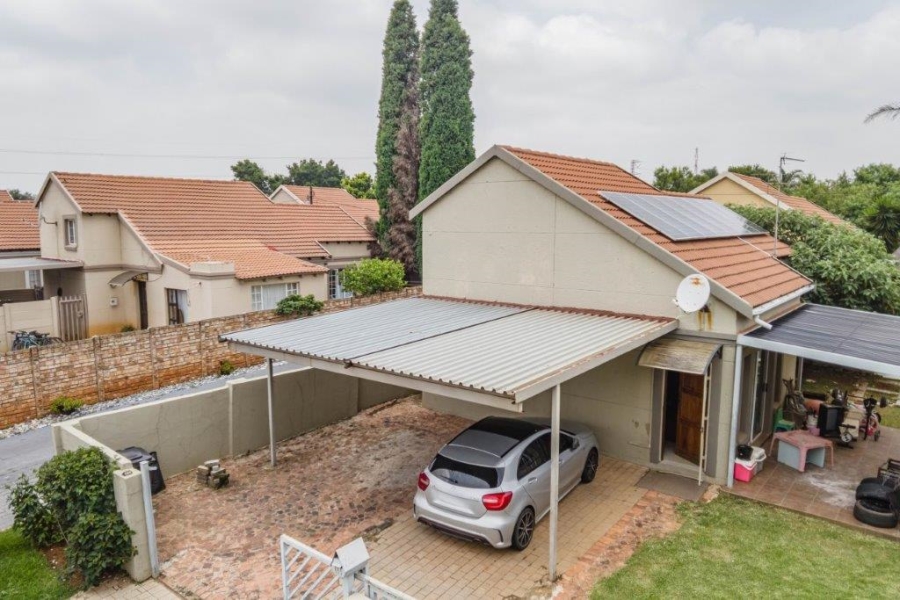 3 Bedroom Property for Sale in Terenure Gauteng