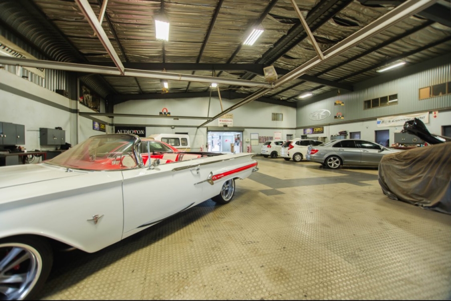 Commercial Property for Sale in Jansenpark Gauteng