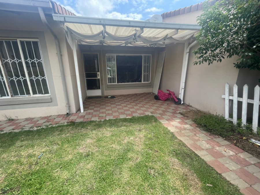 3 Bedroom Property for Sale in Country View Gauteng