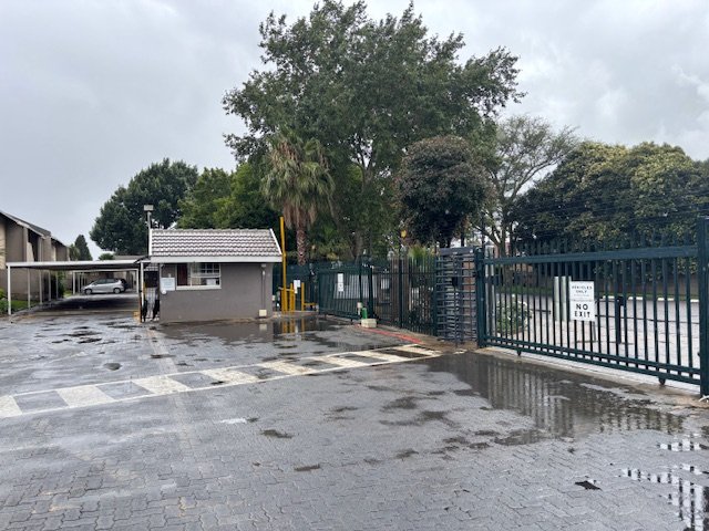 3 Bedroom Property for Sale in Ravenswood Gauteng