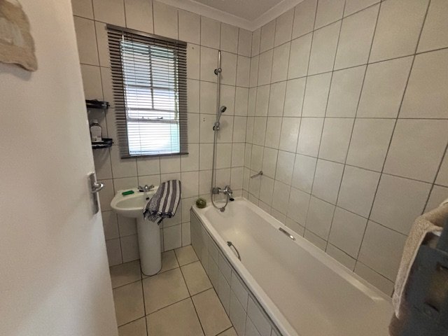 3 Bedroom Property for Sale in Ravenswood Gauteng