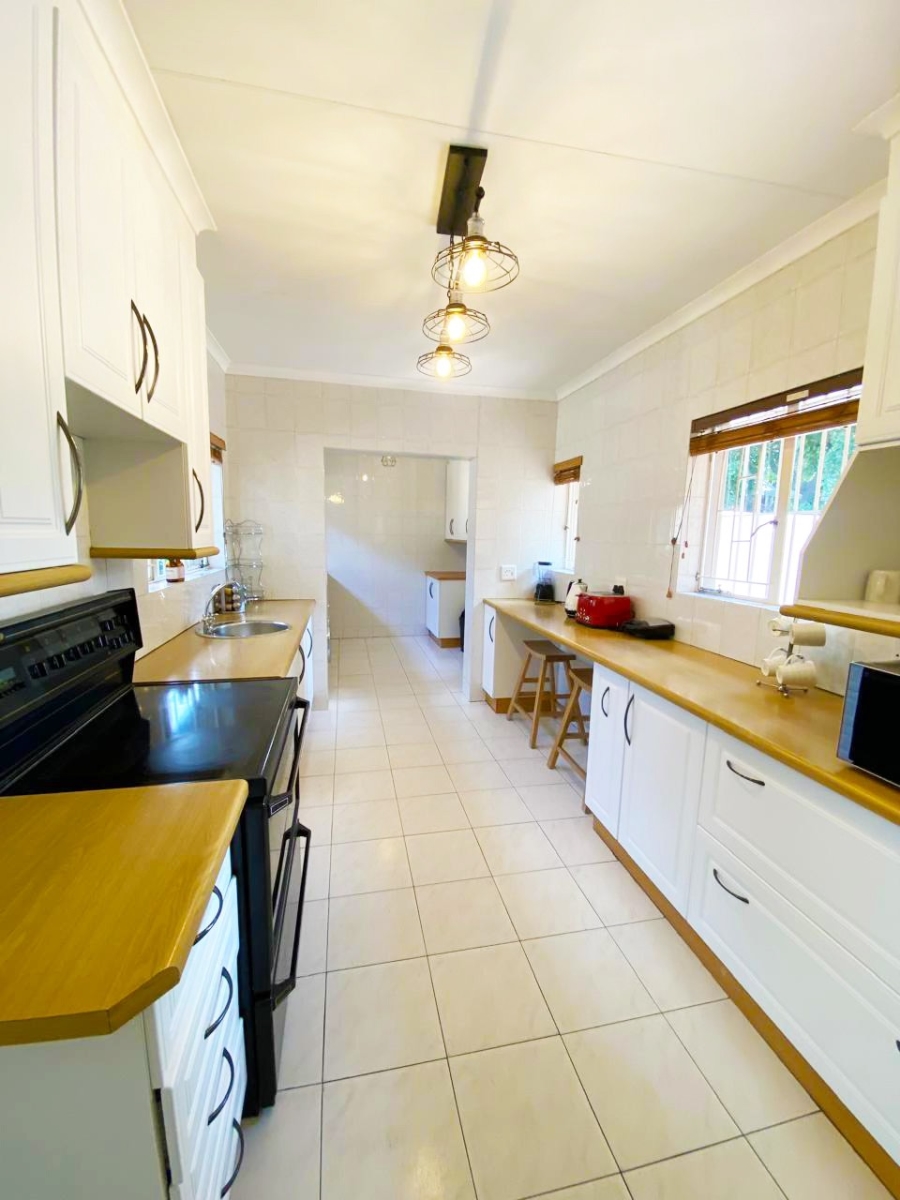 To Let 3 Bedroom Property for Rent in Fourways Gauteng