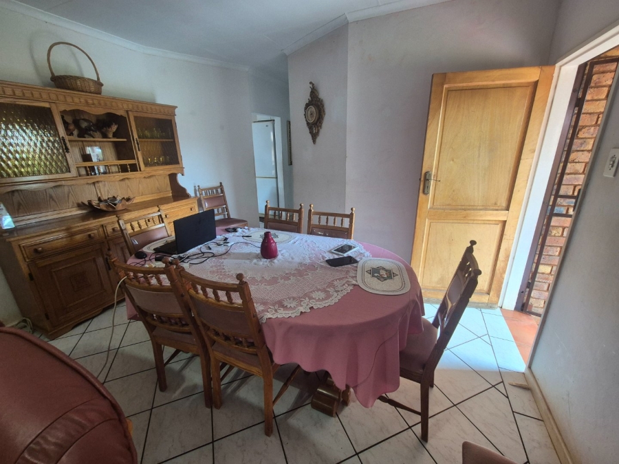 2 Bedroom Property for Sale in Theresa Park Gauteng