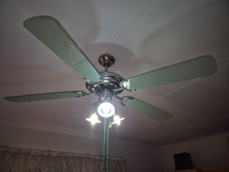 2 Bedroom Property for Sale in Theresa Park Gauteng