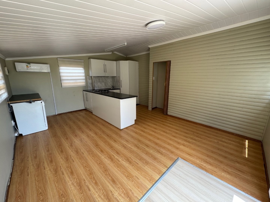 2 Bedroom Property for Sale in Pomona Gauteng