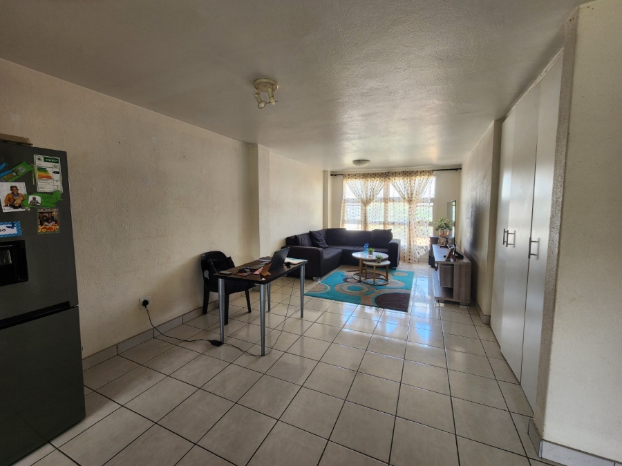 2 Bedroom Property for Sale in Pretoria North Gauteng