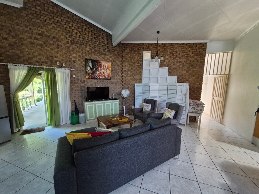5 Bedroom Property for Sale in The Reeds Gauteng