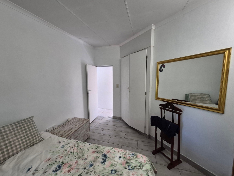 5 Bedroom Property for Sale in The Reeds Gauteng