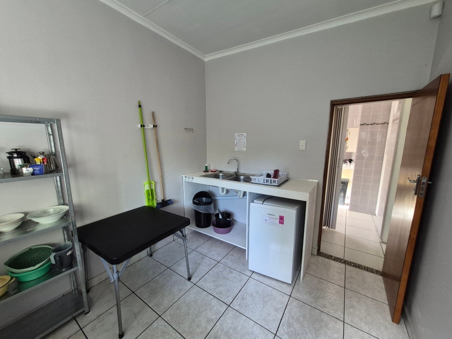 5 Bedroom Property for Sale in The Reeds Gauteng