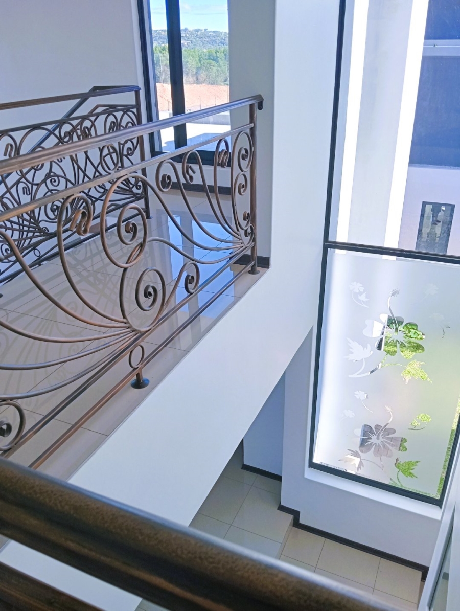 To Let 5 Bedroom Property for Rent in The Hills Game Reserve Estate Gauteng