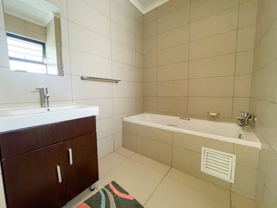 3 Bedroom Property for Sale in Carlswald Gauteng