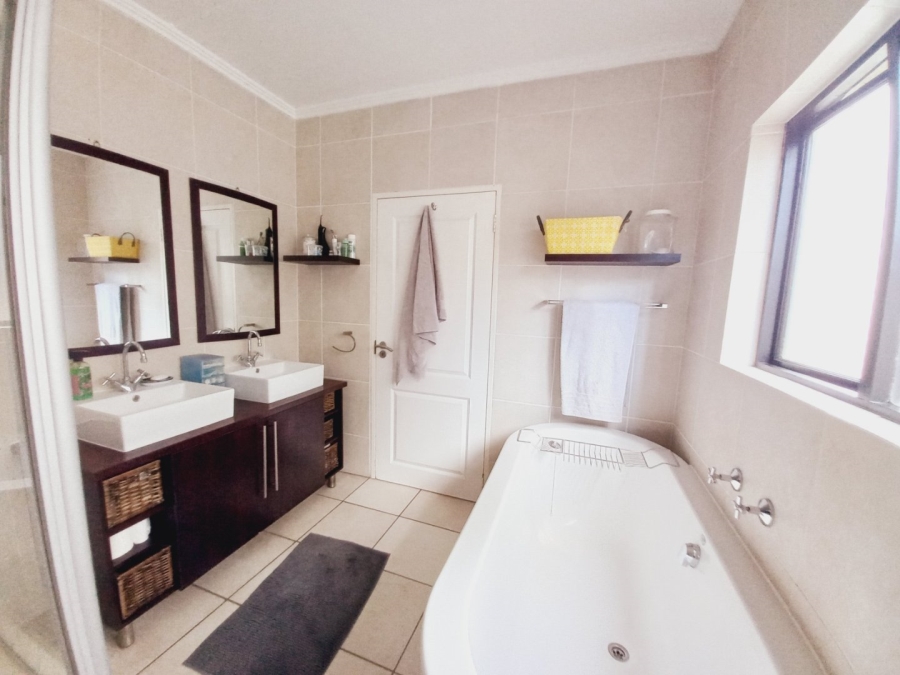 3 Bedroom Property for Sale in Solheim Gauteng