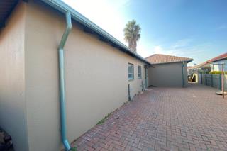 3 Bedroom Property for Sale in The Orchards Gauteng