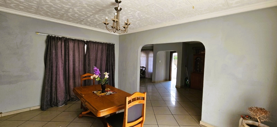6 Bedroom Property for Sale in Ferryvale Gauteng