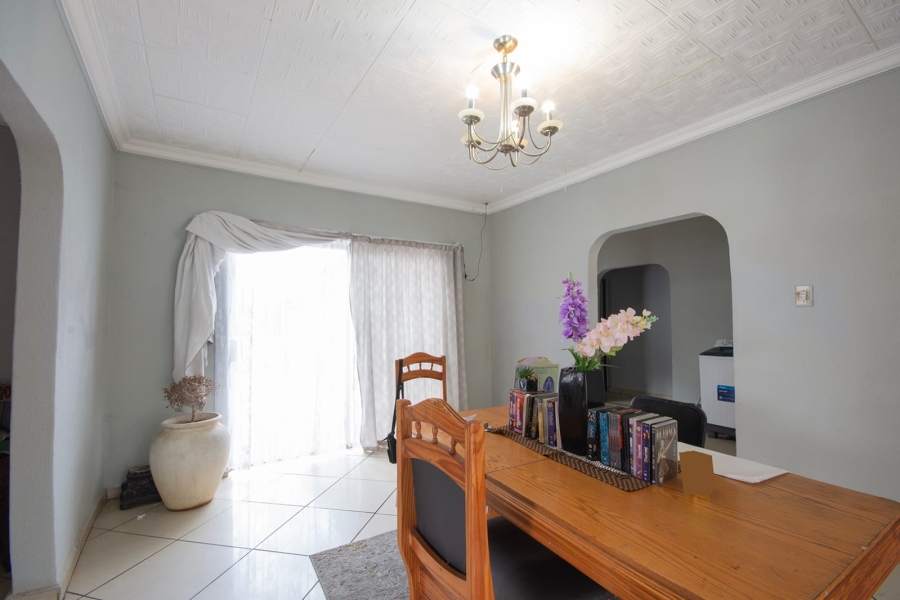 6 Bedroom Property for Sale in Ferryvale Gauteng