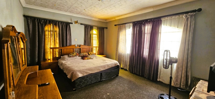 6 Bedroom Property for Sale in Ferryvale Gauteng