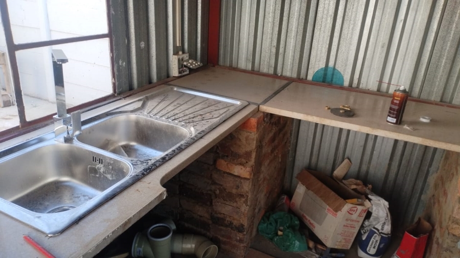 6 Bedroom Property for Sale in Ferryvale Gauteng