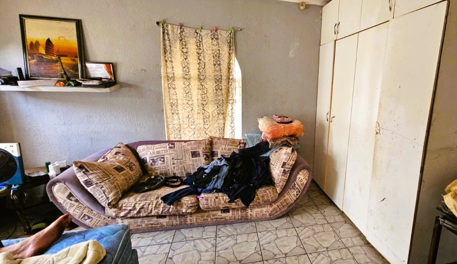 6 Bedroom Property for Sale in Ferryvale Gauteng