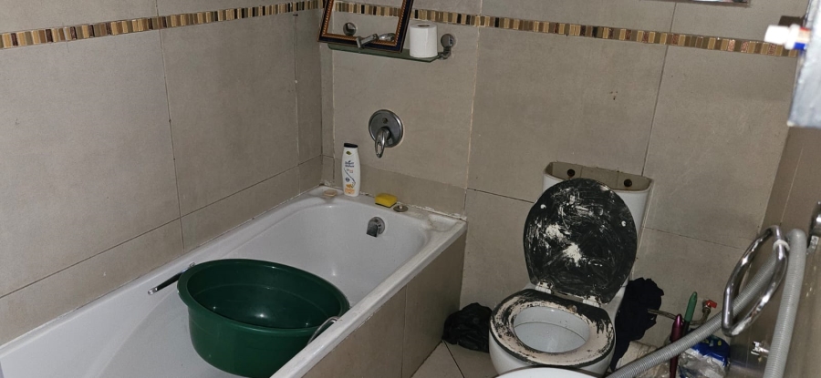 6 Bedroom Property for Sale in Ferryvale Gauteng