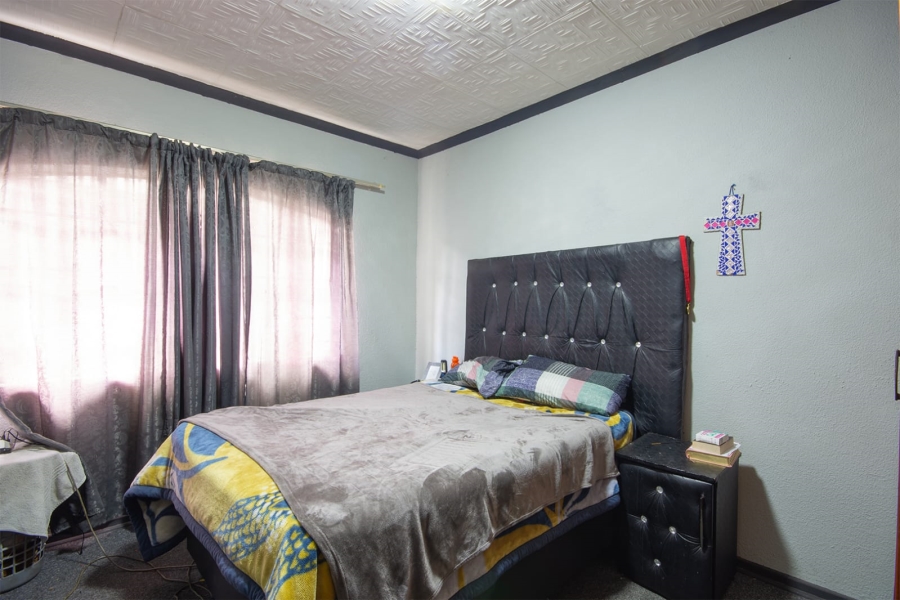 6 Bedroom Property for Sale in Ferryvale Gauteng