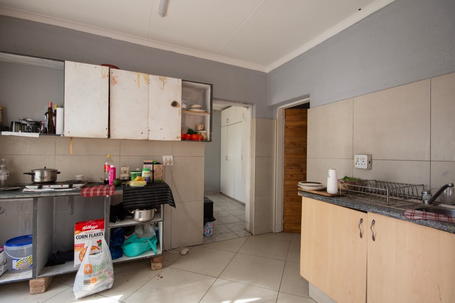 6 Bedroom Property for Sale in Ferryvale Gauteng