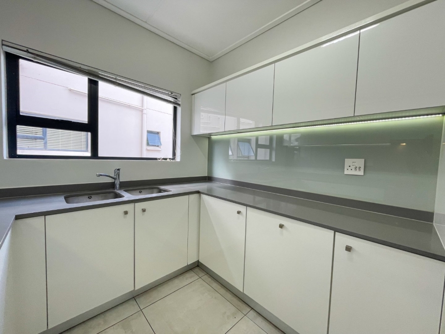 To Let 3 Bedroom Property for Rent in The Polofields Gauteng