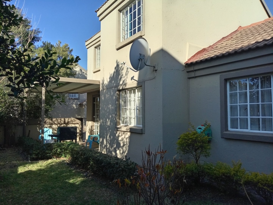 3 Bedroom Property for Sale in Equestria Gauteng