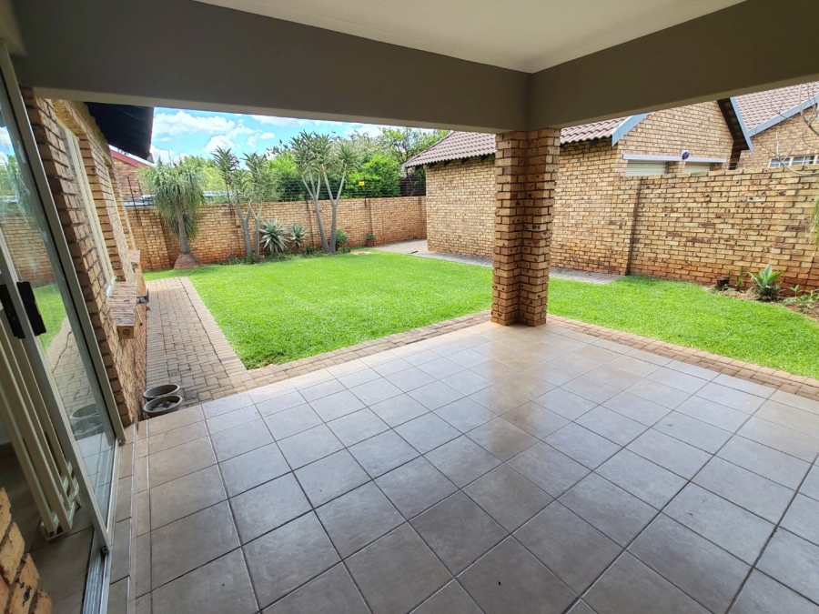 3 Bedroom Property for Sale in Annlin Gauteng