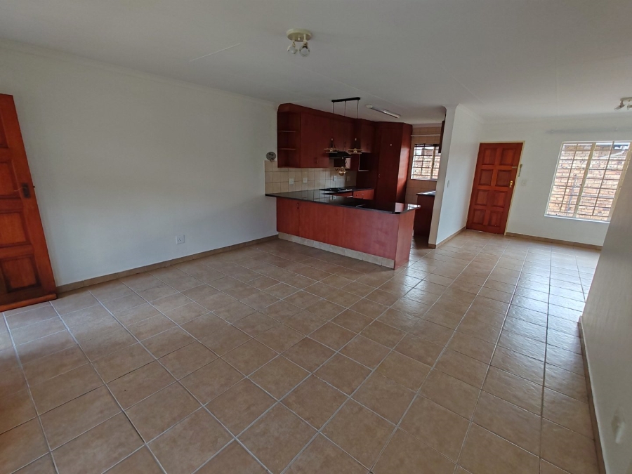 3 Bedroom Property for Sale in Annlin Gauteng