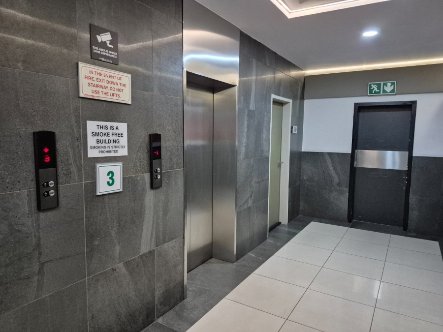 To Let 2 Bedroom Property for Rent in Rosebank Gauteng