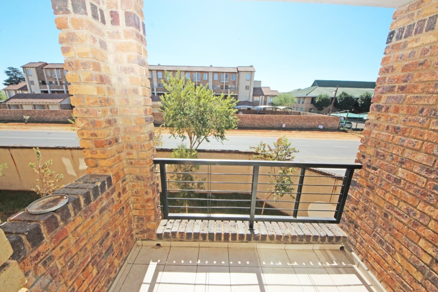 1 Bedroom Property for Sale in Halfway Gardens Gauteng
