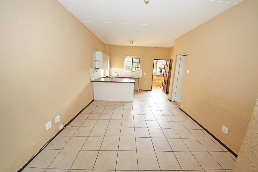 1 Bedroom Property for Sale in Halfway Gardens Gauteng