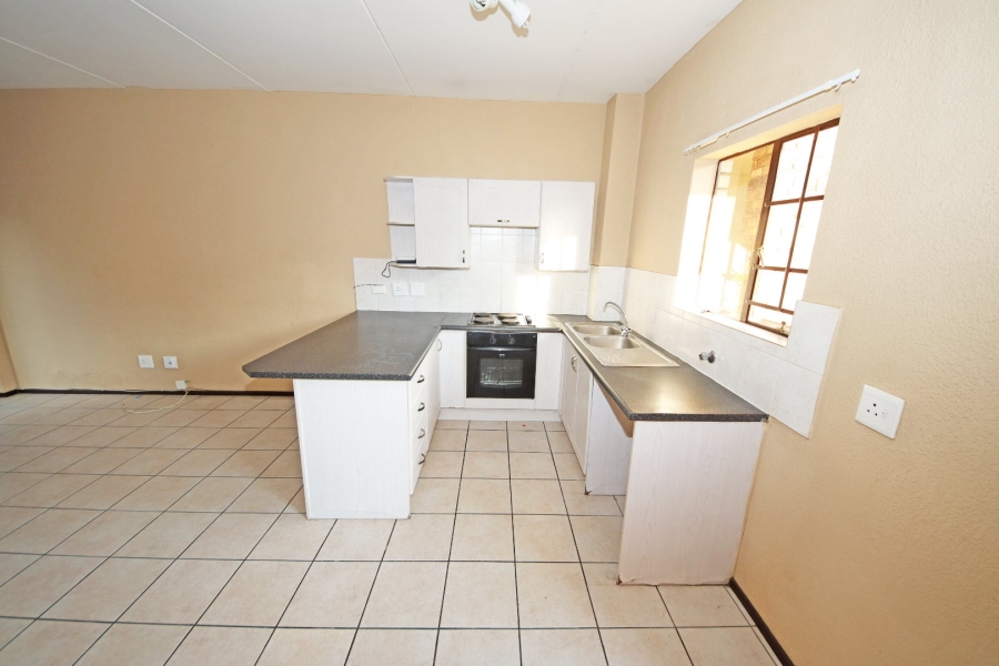 1 Bedroom Property for Sale in Halfway Gardens Gauteng