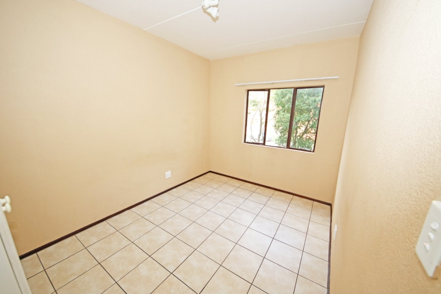 1 Bedroom Property for Sale in Halfway Gardens Gauteng