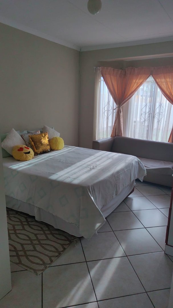 To Let 3 Bedroom Property for Rent in Chantelle Gauteng