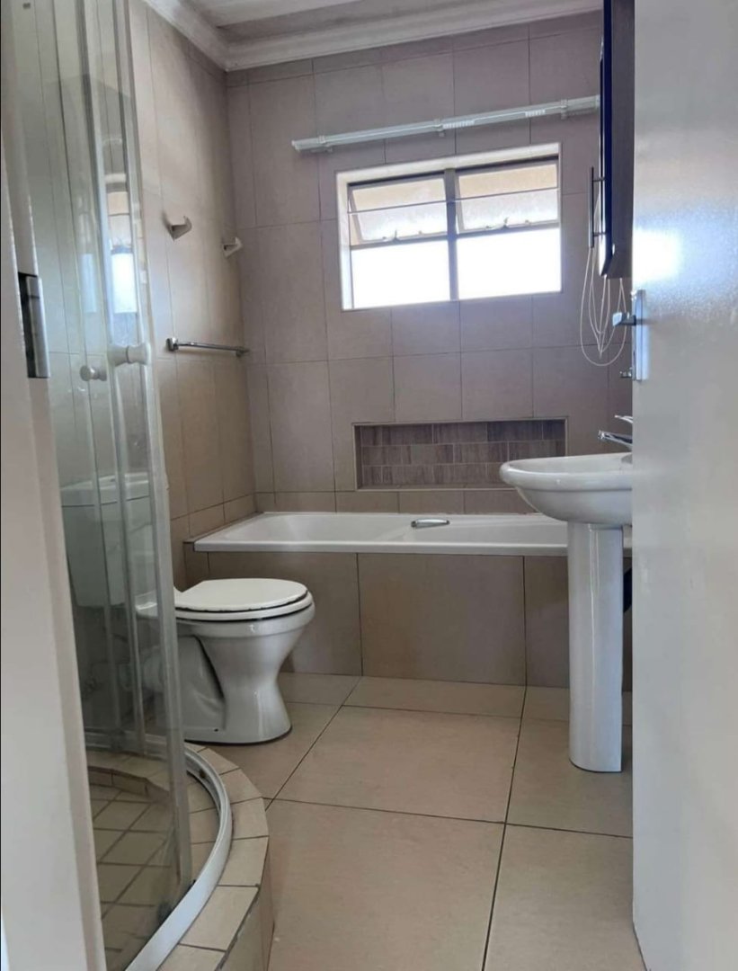 To Let 2 Bedroom Property for Rent in Pretoria West Gauteng